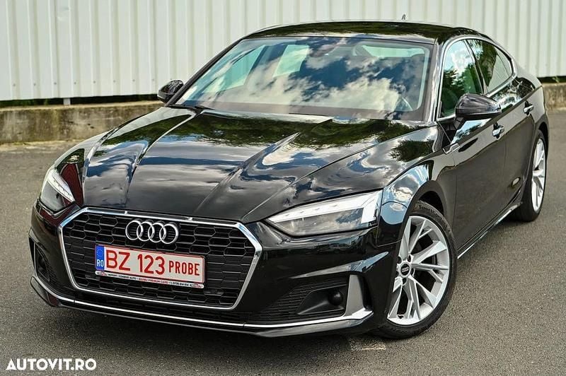 Culoarenegru Utilizat 2021 Audi A5 Sportback Sport Berlinǎ | 24.990 EUR (Preț OK) - Imagine 1/4