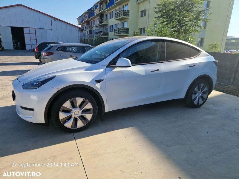 Alb Utilizat 2023 Tesla Model Y SUV | 44.990 EUR (Puțin scump) - Imagine 1/4