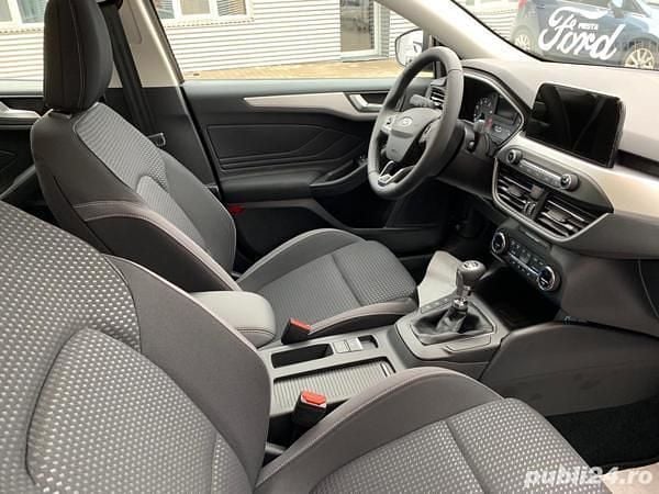 Utilizat 2019 Ford Focus Berlinǎ | 15.900 EUR - Imagine 1/4