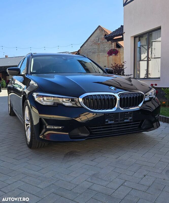 Negru Utilizat 2019 BMW 318 Luxury Line Break | 19.300 EUR (Preț OK) - Imagine 1/4