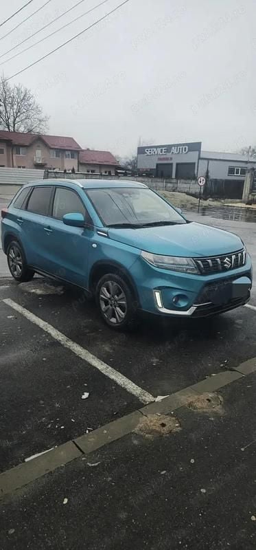 Second-hand Suzuki Vitara 130 CP (95 kW) 2021 Albastru SUV