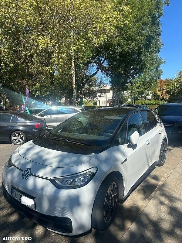 Second-hand VW ID.3 Pro Performance 150 kW (204 CP) 2021 Culoarealb Hatchback