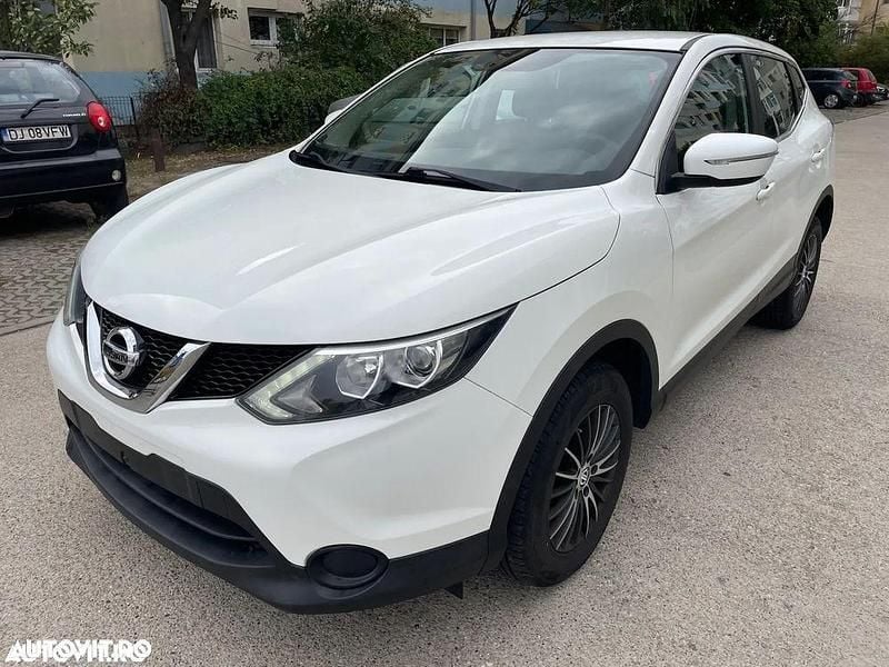 Culoarealb Utilizat 2015 Nissan Qashqai N-Connecta SUV | 7.490 EUR (Preț bun) - Imagine 1/4
