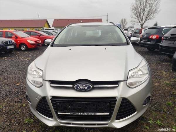 Utilizat 2011 Ford Focus Break | 3.600 EUR (Preț OK) - Imagine 1/4