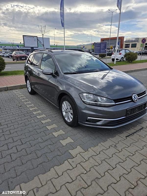 Culoaregri Utilizat 2018 VW Golf VII Comfortline Break | 9.800 EUR (Preț OK) - Imagine 1/4