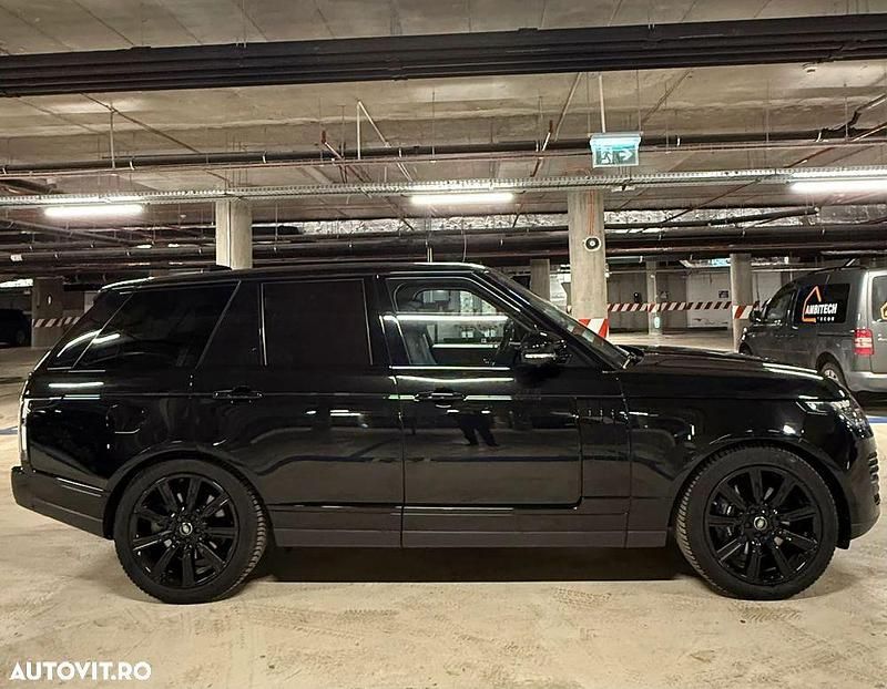 Second-hand Land Rover Range Rover Vogue 404 CP (297 kW) 2019 Culoarenegru SUV