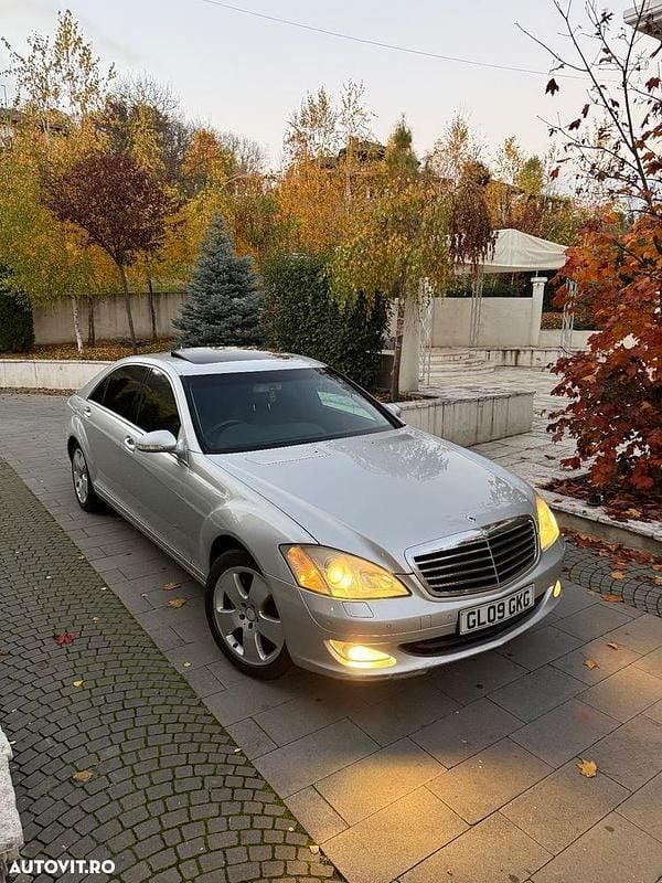 Culoareargint Utilizat 2009 Mercedes S320 Berlinǎ | 3.400 EUR - Imagine 1/4