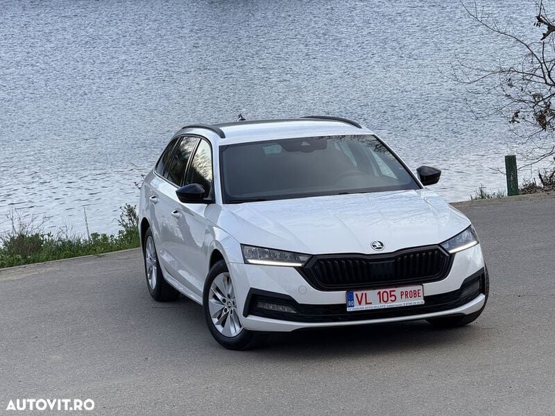 Alb Utilizat 2021 Skoda Octavia Style Break | 12.600 EUR (Preț bun) - Imagine 1/4