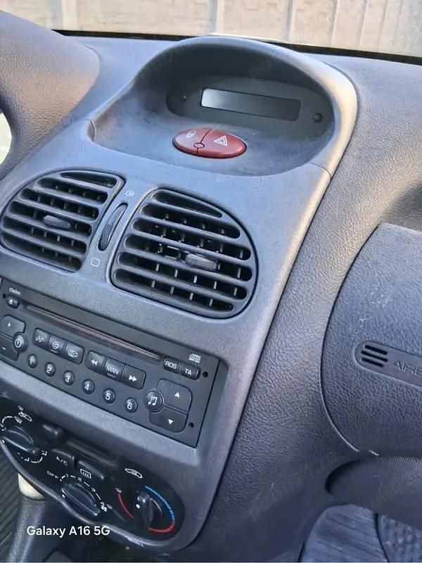 Second-hand Peugeot 206 90 CP (66 kW) 2011 Break