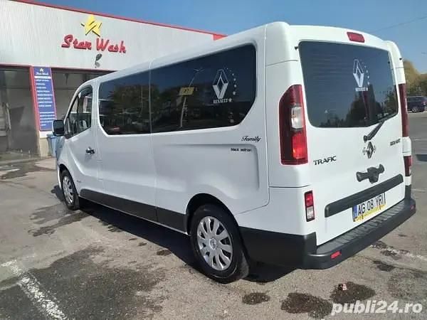 Second-hand Renault Trafic 145 CP (106 kW) 2016 Monovolum