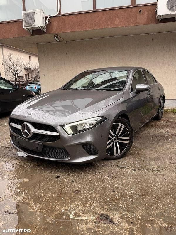 Culoaregri Utilizat 2020 Mercedes A180 Berlinǎ | 17.291 EUR (Super Preț) - Imagine 1/4