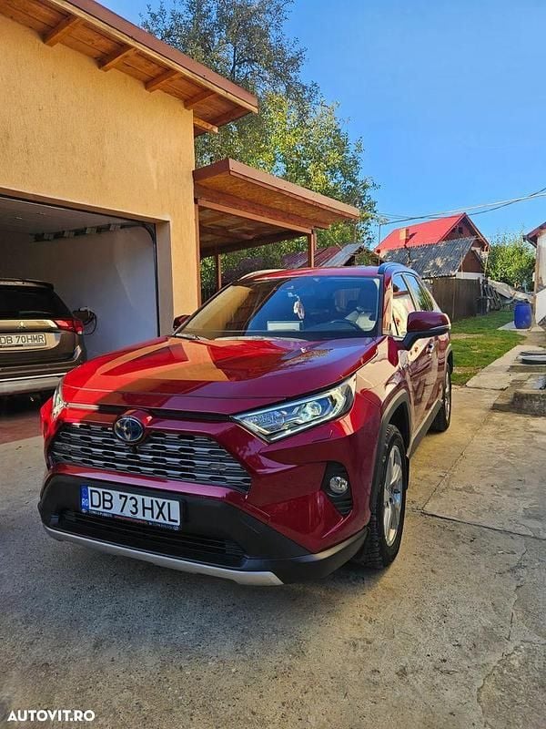 Culoarerosu Utilizat 2019 Toyota RAV4 Hybrid Luxury SUV | 31.000 EUR (Scump) - Imagine 1/4