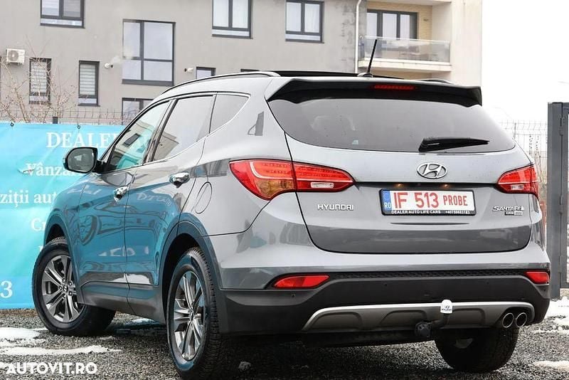 Second-hand Hyundai Santa Fe Premium 197 CP (144 kW) 2015 Culoaregri SUV