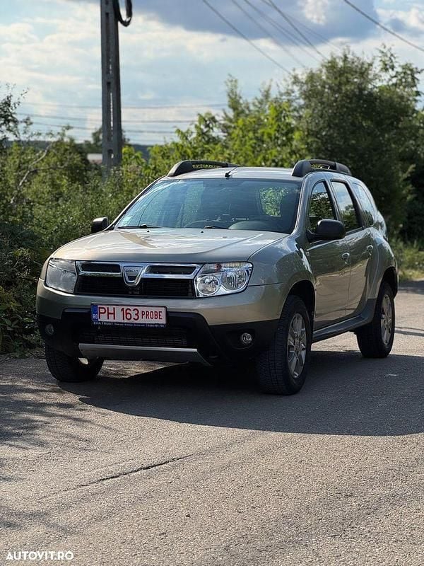 Alte culori Utilizat 2012 Dacia Duster SUV | 6.850 EUR (Preț bun) - Imagine 1/4