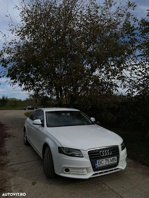 Culoarealb Utilizat 2008 Audi A4 Break | 4.999 EUR (Preț OK) - Imagine 1/4