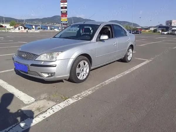Utilizat 2006 Ford Mondeo Berlinǎ | 4.000 EUR - Imagine 1/4