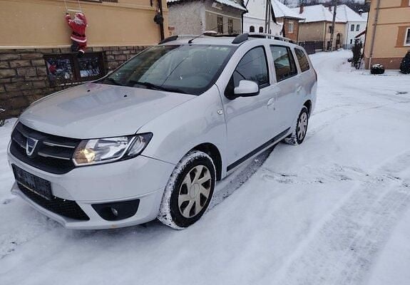 Gri Utilizat 2016 Dacia Logan Break | 3.900 EUR (Super Preț) - Imagine 1/4