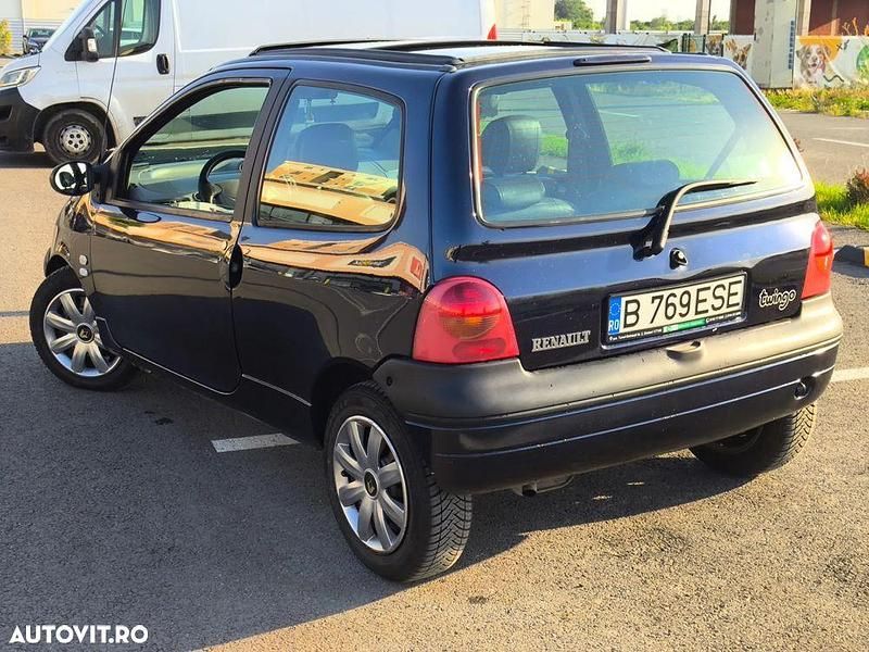 Second-hand Renault Twingo 74 CP (54 kW) 2003 Culoarealbastru Hatchback