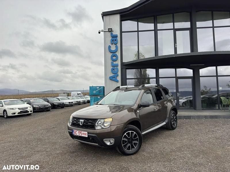 Culoaremaro Utilizat 2016 Dacia Duster Lauréate SUV | 8.990 EUR (Preț OK) - Imagine 1/4