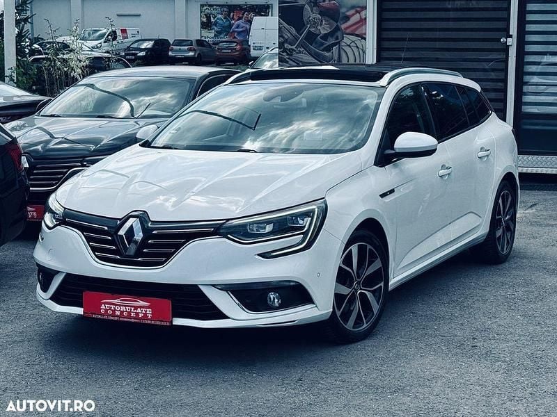 Alb Utilizat 2019 Renault Mégane GrandTour Bose Edition Break | 11.847 EUR (Scump) - Imagine 1/4