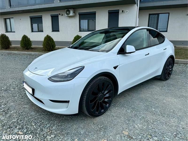Second-hand Tesla Model Y Performance 339 kW (462 CP) 2022 Culoarealb SUV