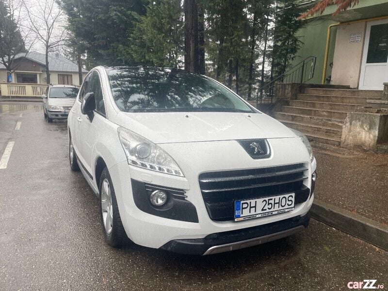 Alb Utilizat 2012 Peugeot 3008 Monovolum | 7.800 EUR (Puțin scump) - Imagine 1/4