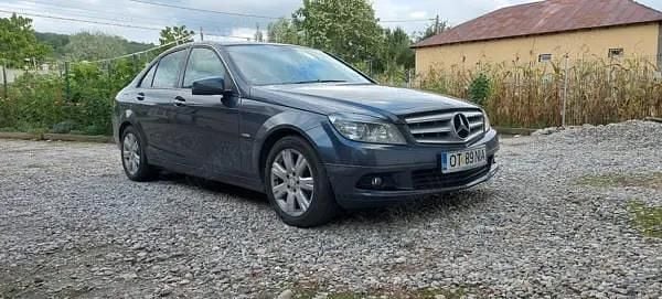 Utilizat 2010 Mercedes 200 Berlinǎ | 3.000 EUR - Imagine 1/4