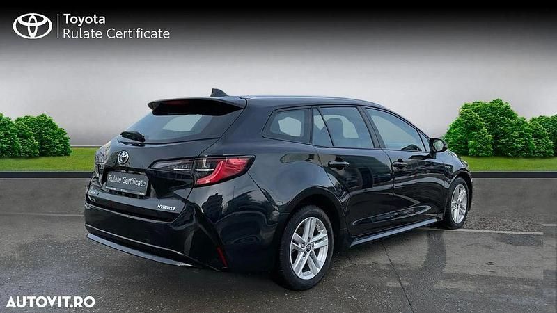 Second-hand Toyota Corolla Business Edition 98 CP (72 kW) 2021 Culoarenegru Break