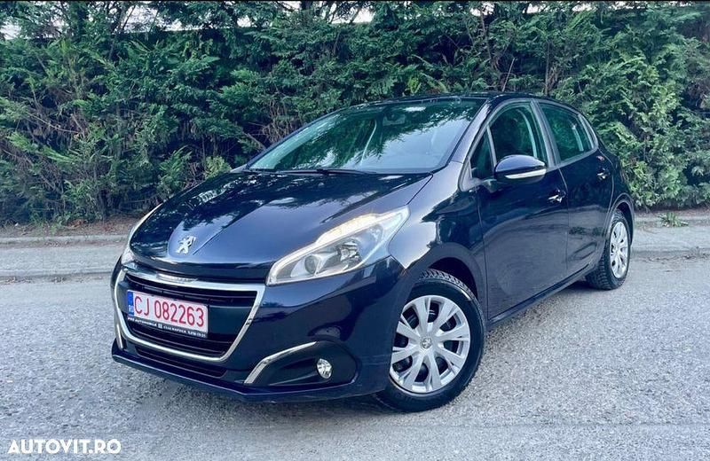 Culoaregri Utilizat 2017 Peugeot 208 Allure Hatchback | 5.790 EUR (Preț OK) - Imagine 1/4