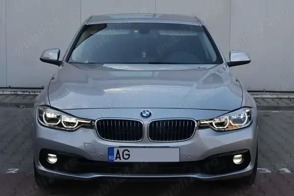 Second-hand BMW 330e 256 CP (188 kW) 2018 Argintiu Berlinǎ