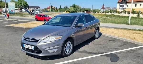 Utilizat 2012 Ford Mondeo Berlinǎ | 4.499 EUR (Preț OK) - Imagine 1/4