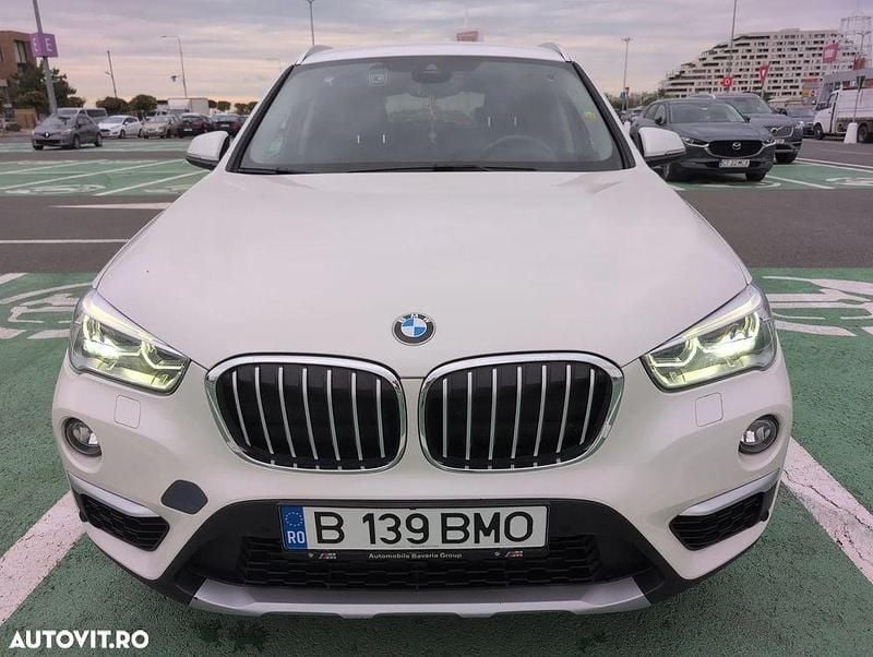 Culoarealb Utilizat 2018 BMW X1 SUV | 17.600 EUR (Super Preț) - Imagine 1/4
