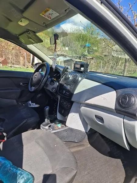 Second-hand Dacia Logan 70 CP (51 kW) 2014 Berlinǎ