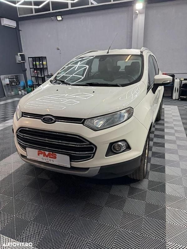 Second-hand Ford Ecosport 125 CP (91 kW) 2015 Culoarealb SUV