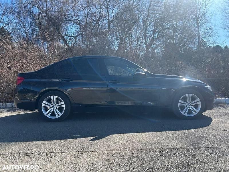 Second-hand BMW 320 Sport Line 190 CP (139 kW) 2017 Culoarenegru Berlinǎ