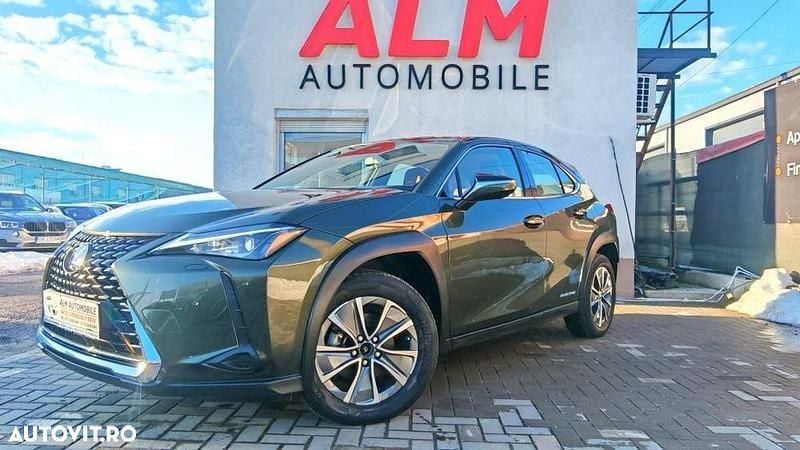 Second-hand Lexus UX 300e Luxury Line 150 kW (204 CP) 2021 Culoareverde SUV