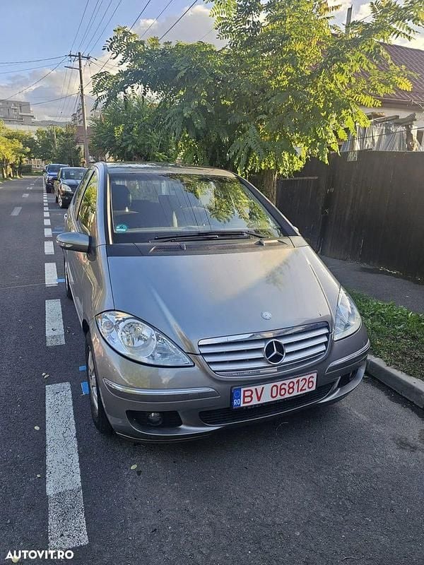 Culoareargint Utilizat 2006 Mercedes A170 Elegance Hatchback | 1.500 EUR (Super Preț) - Imagine 1/4