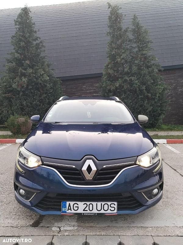 Second-hand Renault Mégane GrandTour Business 110 CP (80 kW) 2017 Culoarealbastru Break
