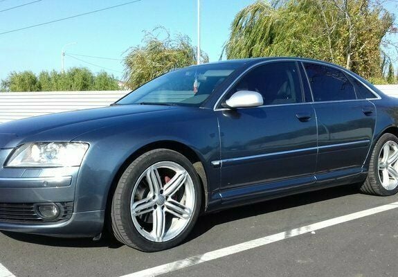 Second-hand Audi S8 240 CP (176 kW) 2007 Gri Berlinǎ