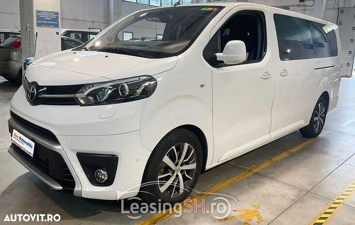 Alb Utilizat 2021 Toyota Proace Verso Break | 29.800 EUR - Imagine 1/4