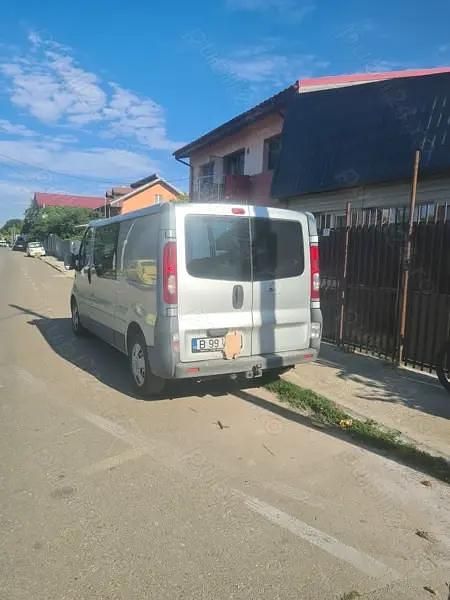Utilizat 2009 Opel Vivaro Van | 5.000 EUR - Imagine 1/2