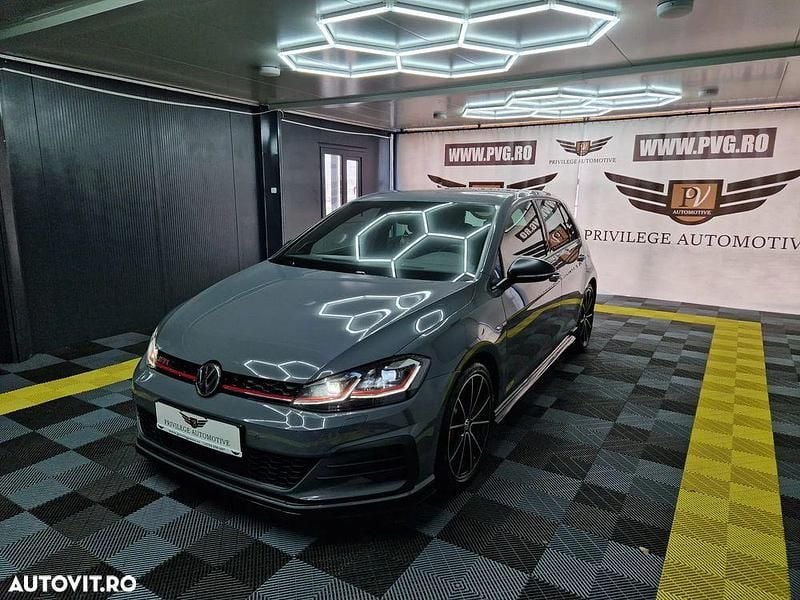 Culoaregri Utilizat 2019 VW Golf VII Hatchback | 23.990 EUR (Scump) - Imagine 1/4