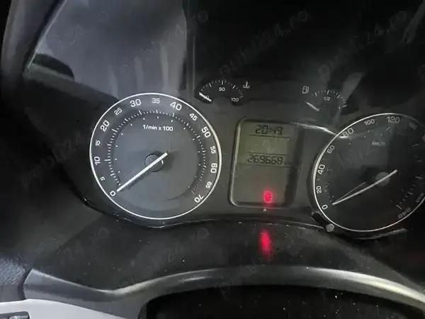 Utilizat 2008 Skoda Octavia Berlinǎ | 3.000 EUR (Preț OK) - Imagine 1/4