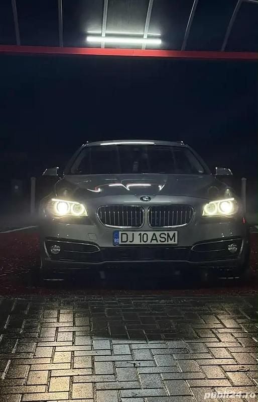 Utilizat 2015 BMW 520 Berlinǎ | 11.800 EUR (Super Preț) - Imagine 1/3