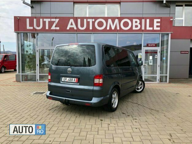 Second-hand VW Multivan 174 CP (127 kW) 2004 Gri Van