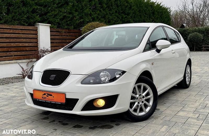 Second-hand Seat Leon Style 105 CP (77 kW) 2012 Culoarealb Hatchback