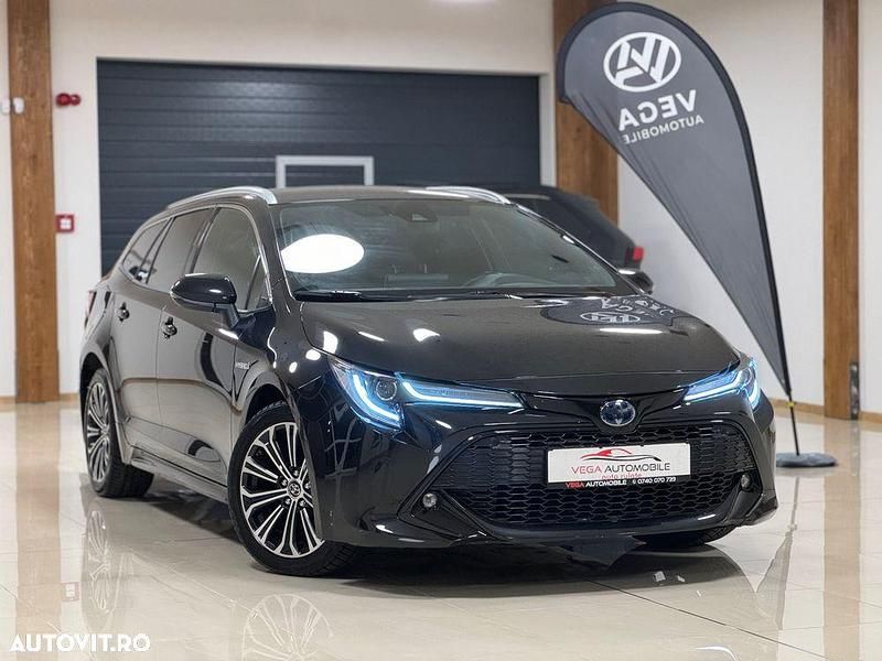 Culoarenegru Utilizat 2019 Toyota Corolla Team Break | 18.999 EUR (Puțin scump) - Imagine 1/4