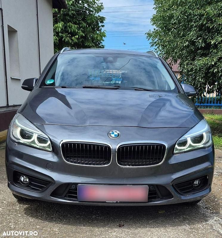 Culoaregri Utilizat 2015 BMW 218 Active Tourer Advantage Monovolum | 12.200 EUR (Preț OK) - Imagine 1/4