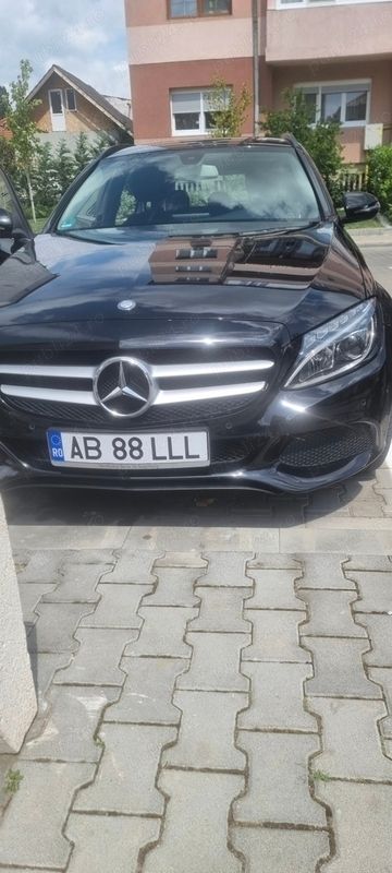 Utilizat 2017 Mercedes 220 Break | 23.500 EUR - Imagine 1/4