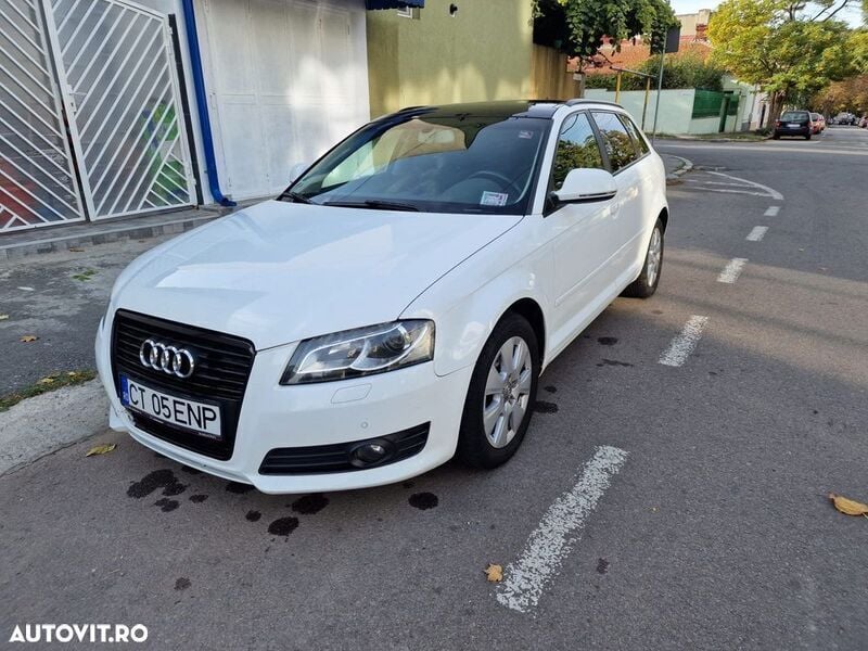 Alb Utilizat 2010 Audi A3 Attraction Hatchback | 6.550 EUR (Preț OK) - Imagine 1/4